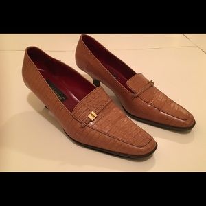 Harvé Bernard mid skinny heels